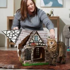 Frisco Tudor House Cardboard Cat House 11 Frisco Tudor House Cardboard Cat House -Frisco 308815 PT3. AC SS1800 V1696880189