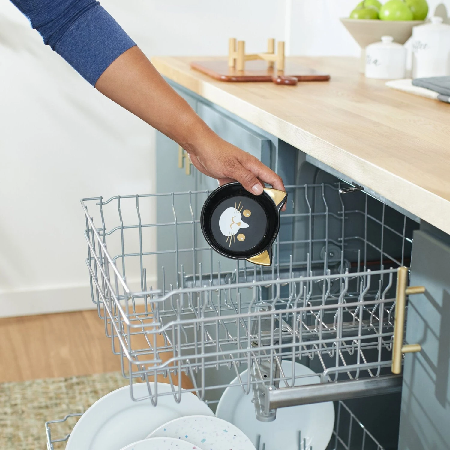 Frisco Cat Face Elevated Bamboo Non-Skid Ceramic Cat Bowl, Black, 1 Cups 7 Frisco Cat Face Elevated Bamboo Non-Skid Ceramic Cat Bowl, Black, 1 Cups - Image 5